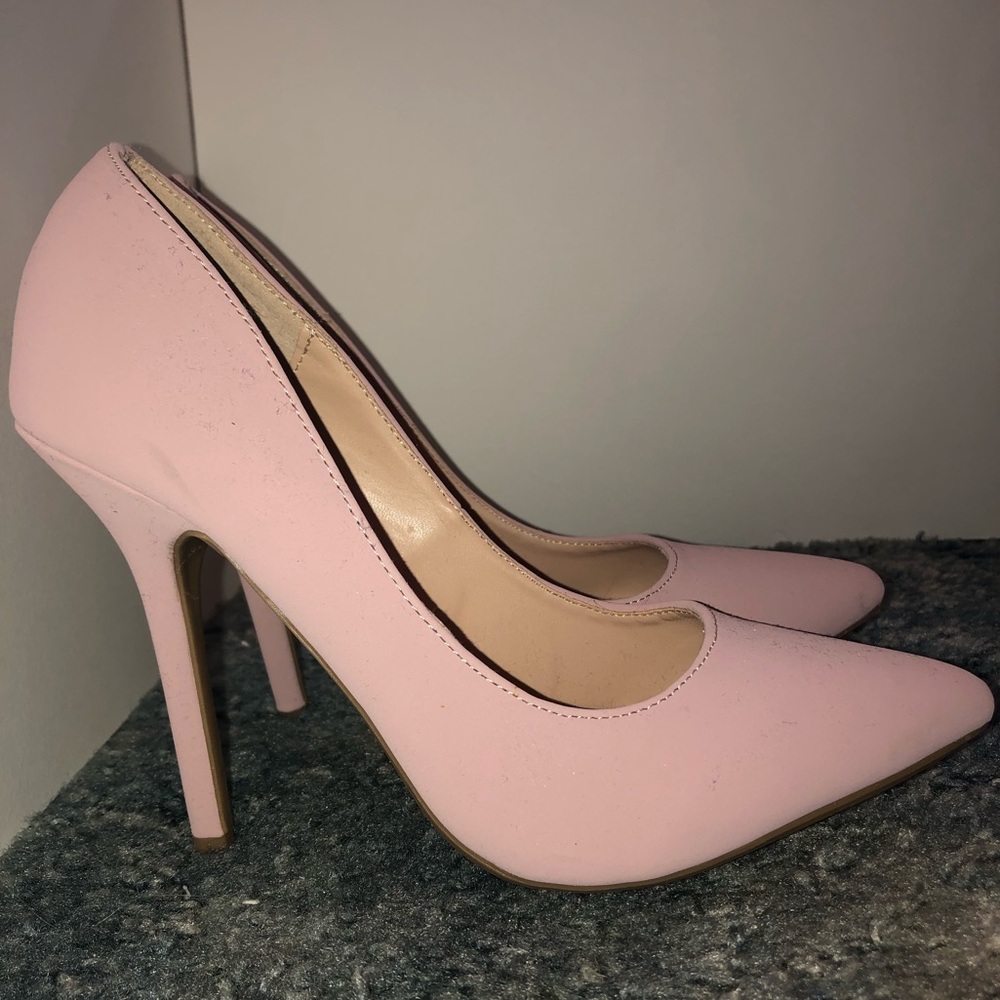 Pointed Heels
